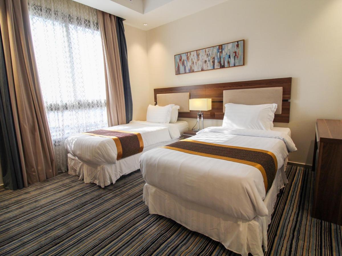Friesian Hotel Suites DDjeddah Extérieur photo