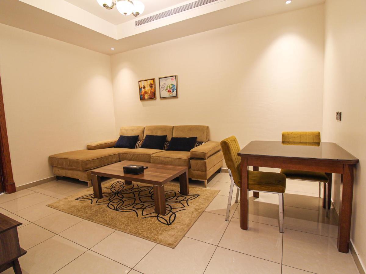 Friesian Hotel Suites DDjeddah Extérieur photo
