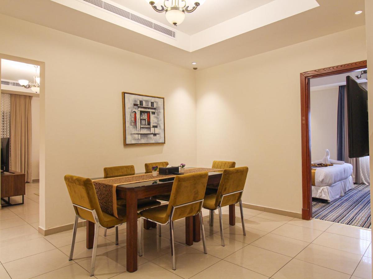 Friesian Hotel Suites DDjeddah Extérieur photo