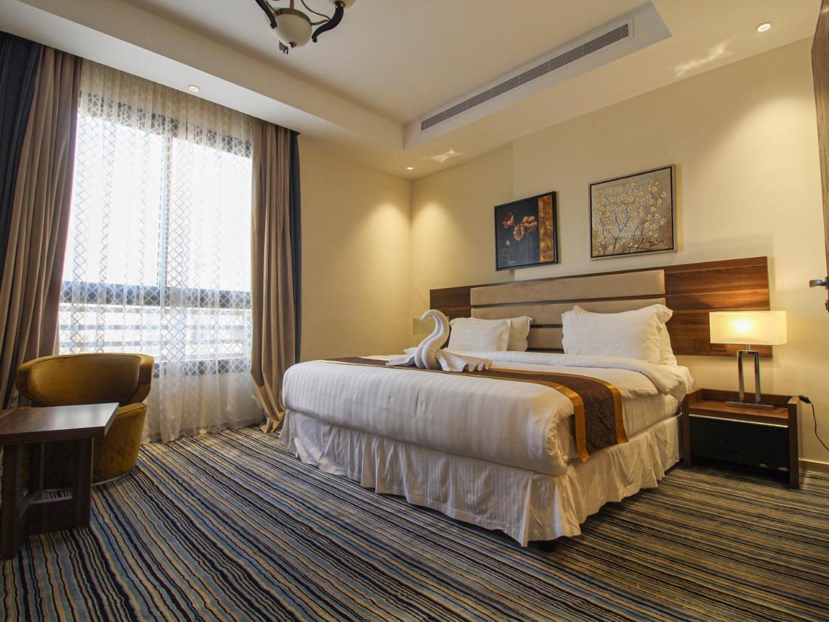 Friesian Hotel Suites DDjeddah Extérieur photo