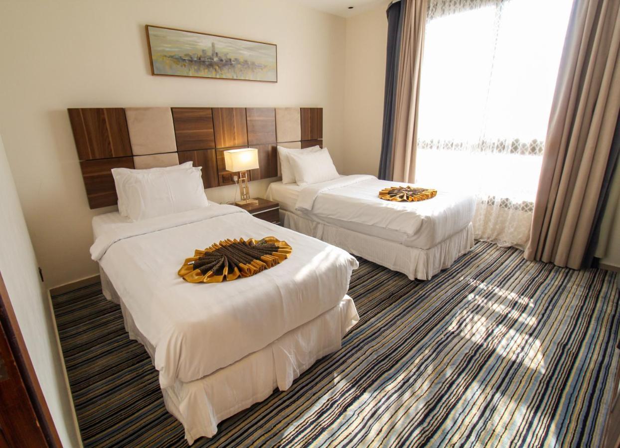 Friesian Hotel Suites DDjeddah Extérieur photo