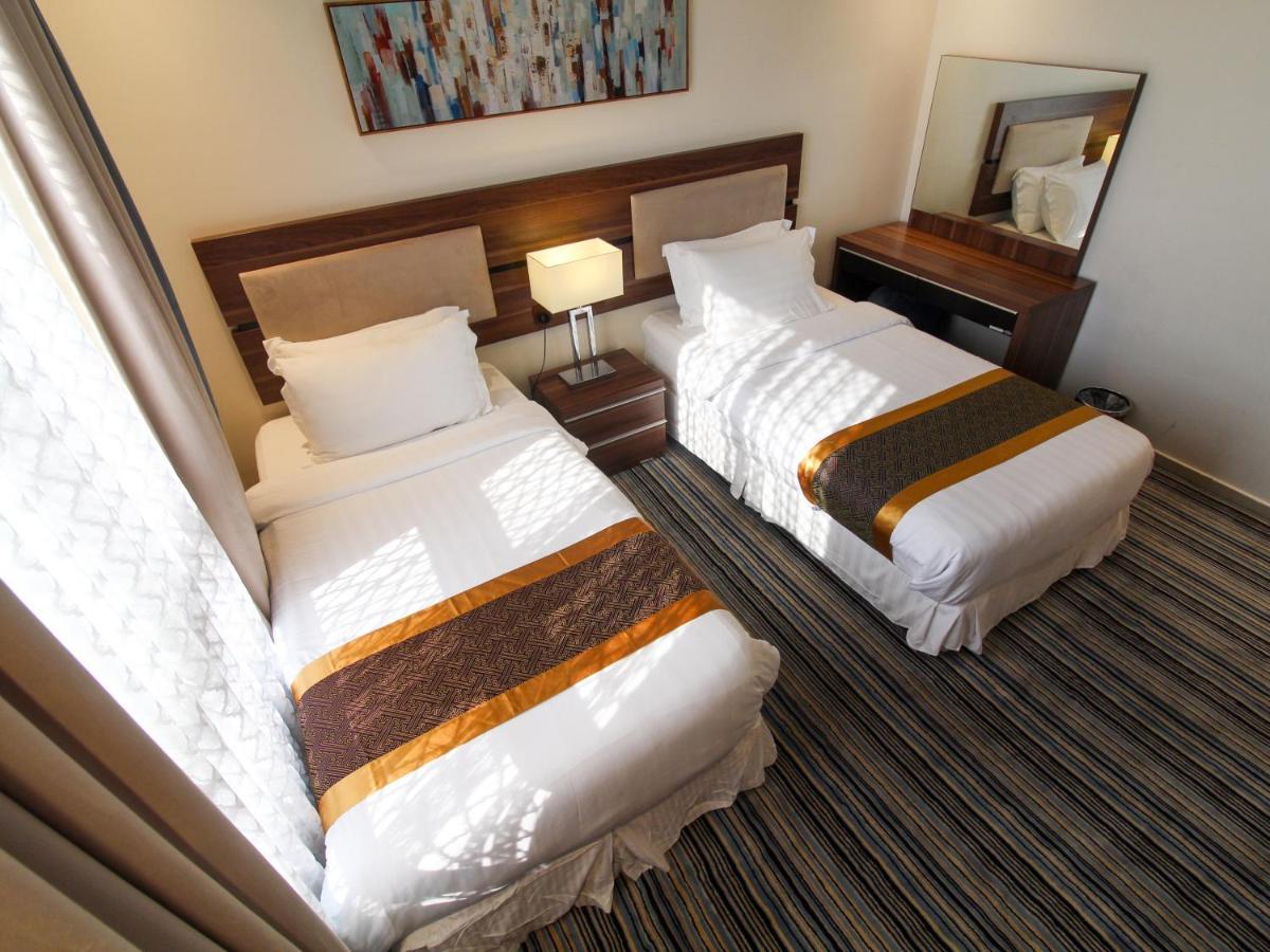 Friesian Hotel Suites DDjeddah Extérieur photo