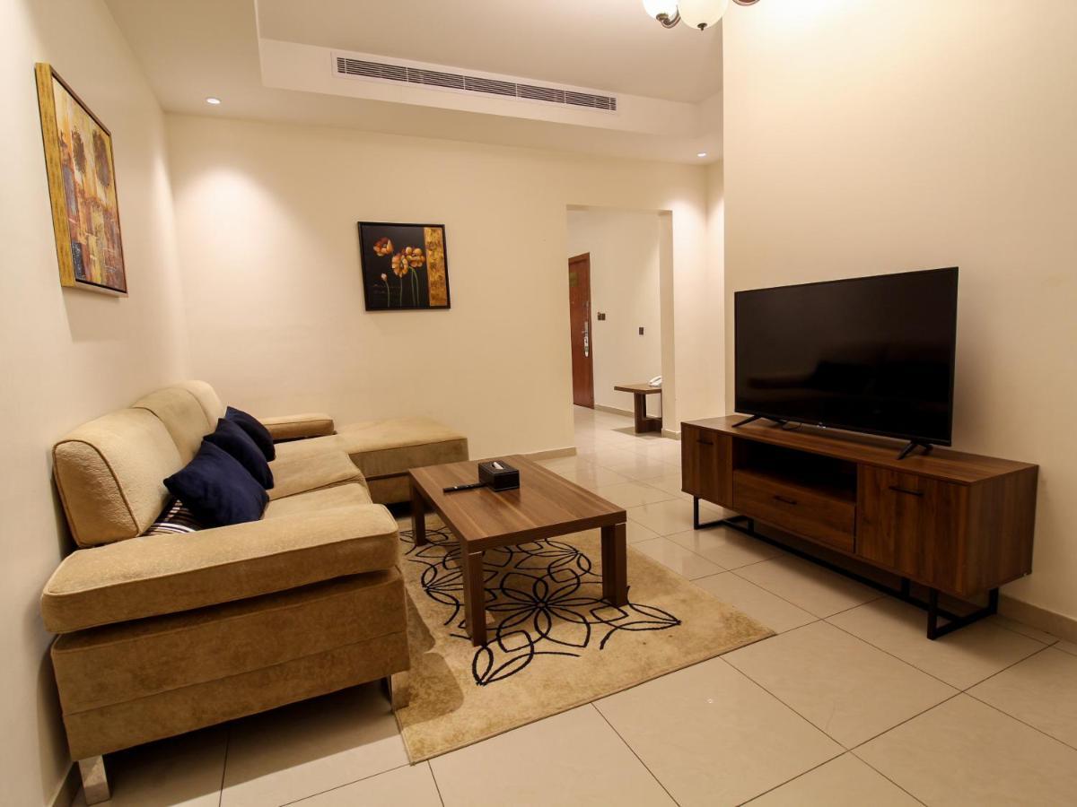 Friesian Hotel Suites DDjeddah Extérieur photo
