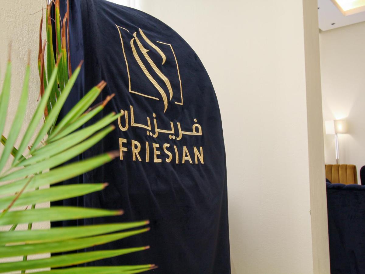 Friesian Hotel Suites DDjeddah Extérieur photo