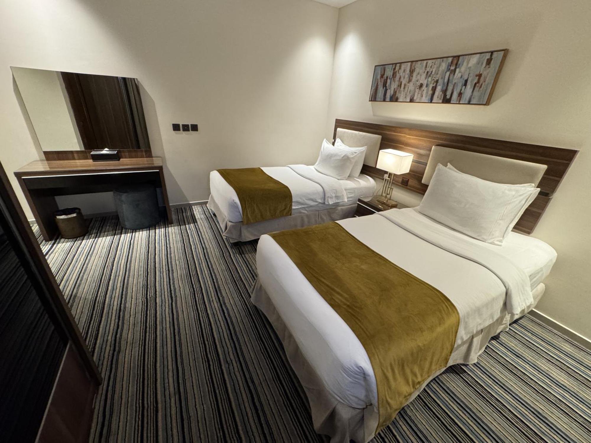 Friesian Hotel Suites DDjeddah Extérieur photo